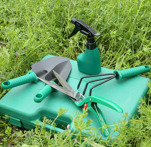 green tshirt color with cap green tshirt color with cap